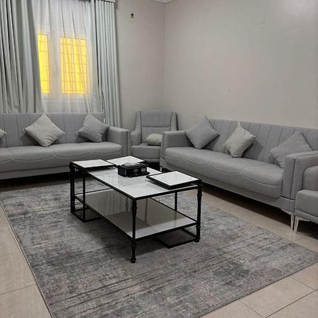 شقق بدور أرضي Medina Esterno foto